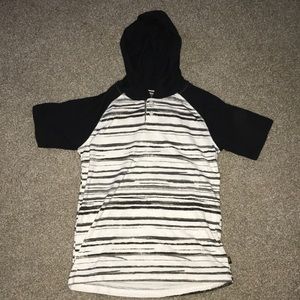 Boys tshirt with hood
